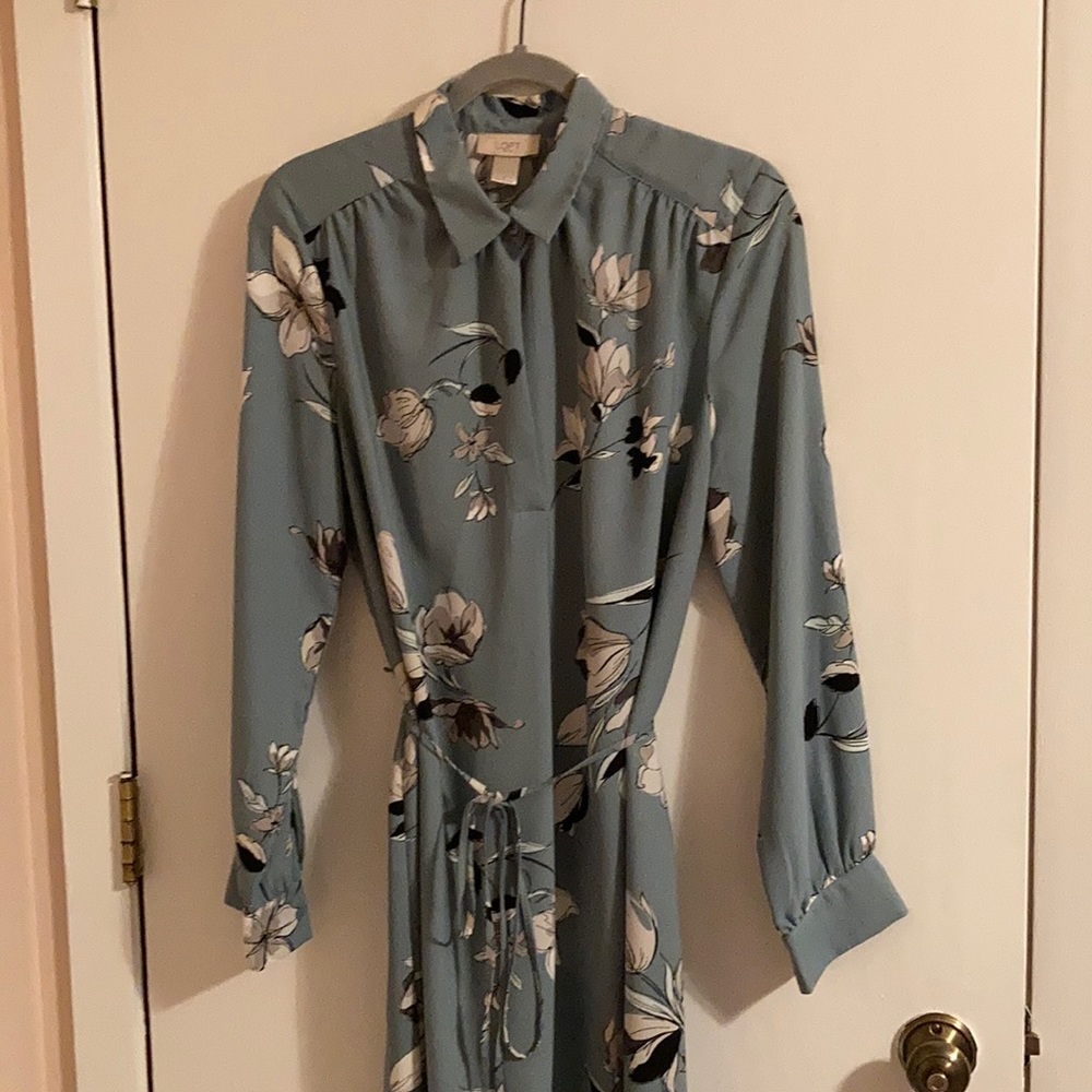 LOFT Shirtdress size large. Floral